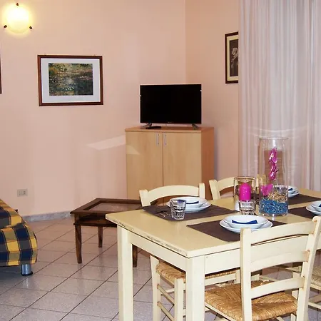 Roman Country Aparthotel Ostia Antica