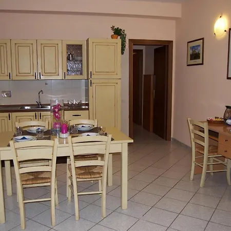 Roman Country Aparthotel